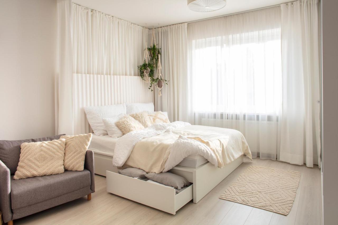 Light Room By Zoom Apartments Μπρατισλάβα Εξωτερικό φωτογραφία